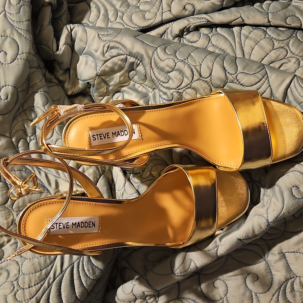 Beautiful Strappy Heel
